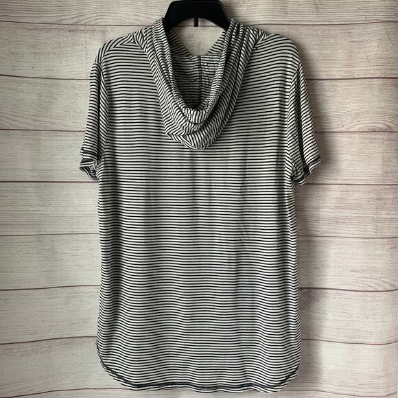 Sunday Black and White Striped Hoodie Short Sleeve Shirt Kangaroo Pocket Size L - Picture 4 of 16